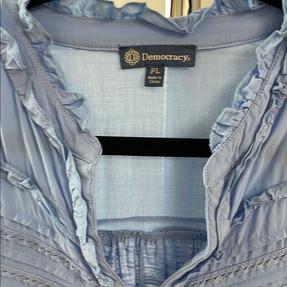 Democracy Blue 3/4 Sleeve Pleated Blouse - Picture 2 of 4